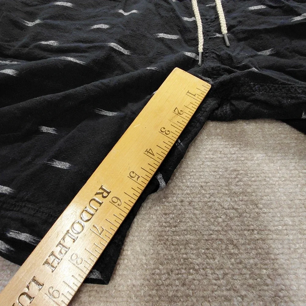 American Eagle Black Geometric Shorts Men's XXL 40